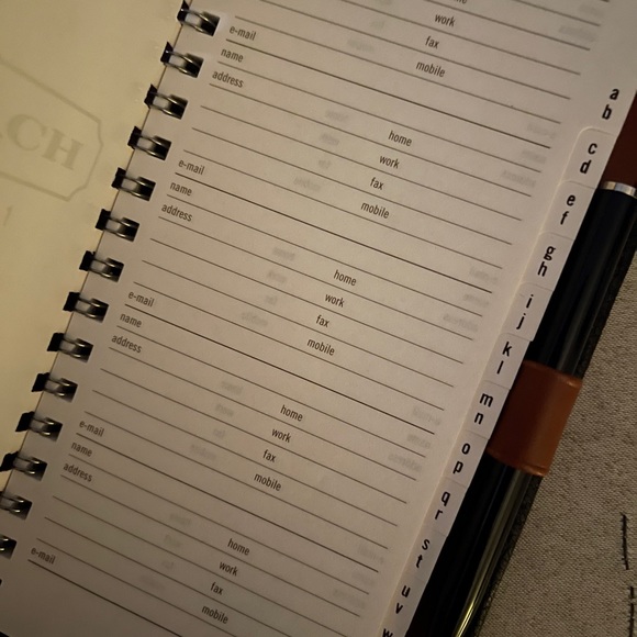 Coach Address Book - Picture 4 of 6
